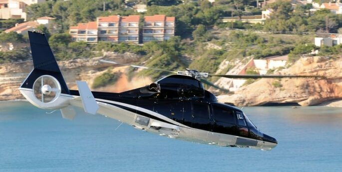 Alquiler de aviones privados y helicópteros en Figari