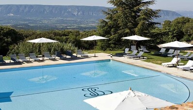 Alquiler de helicópteros : Hôtel Les Bories & Spa Gordes Lubéron
