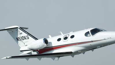 Citation Jet Mustang o Embraer Phenom 100 – ¿Cómo elegir?