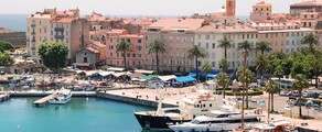 Alquiler de jet privado en Ajaccio Napoléon Bonaparte