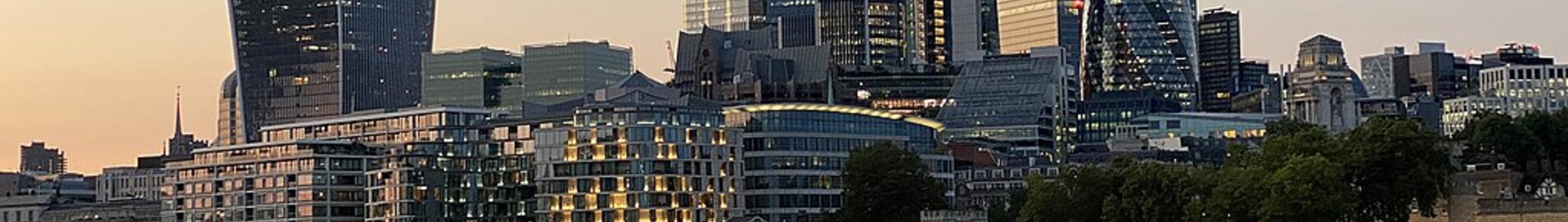 Nápoles - Londres : alquiler de jet privado