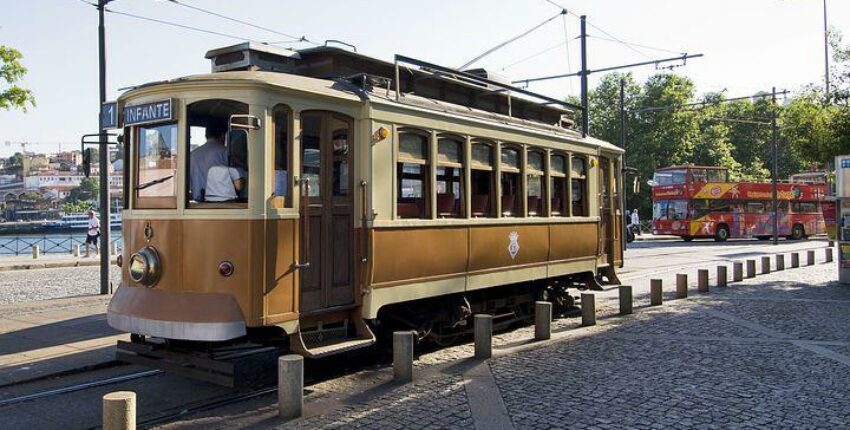 Oporto : Alquiler de aviones privados