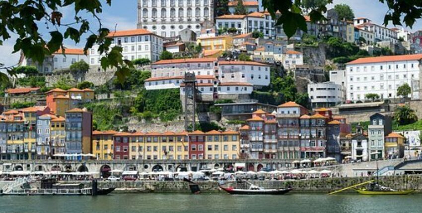 Oporto : Alquiler de aviones privados
