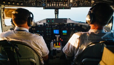 ¿Cómo me hago piloto de avión privado?