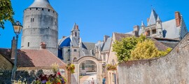 Niort Souche: alquiler de aviones privados 