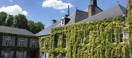 Alquiler de aviones privados en Namur 