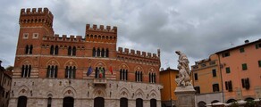 Grosseto : Alquiler de aviones privados 