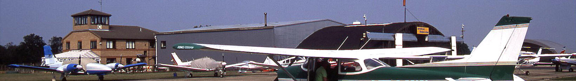 Peterborough Conington : Alquiler de aviones privados 