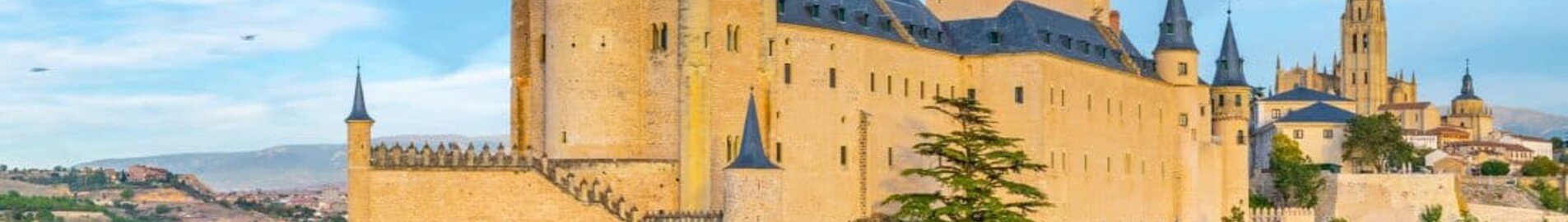 Segovia Fuentemilanos : alquiler de aviones privados