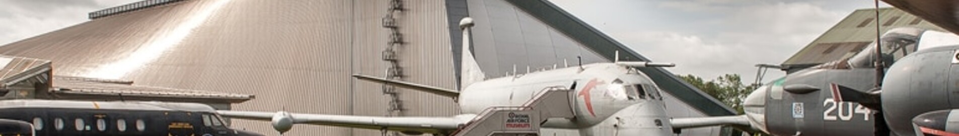 Wolverhampton Cosford : Alquiler de aviones privados 
