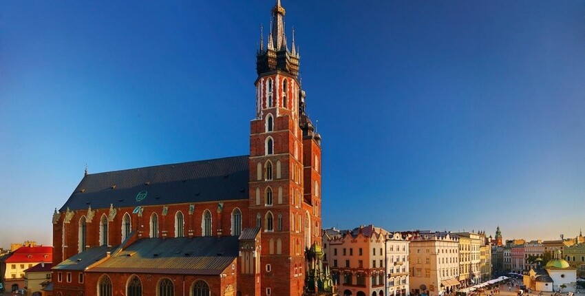 Cracovia Juan Pablo II : alquiler de aviones privados 