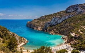 Los 10 destinos de ensueño en España en jet privado