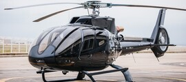 Hélicoptère Agusta 109 sièges alignés gris