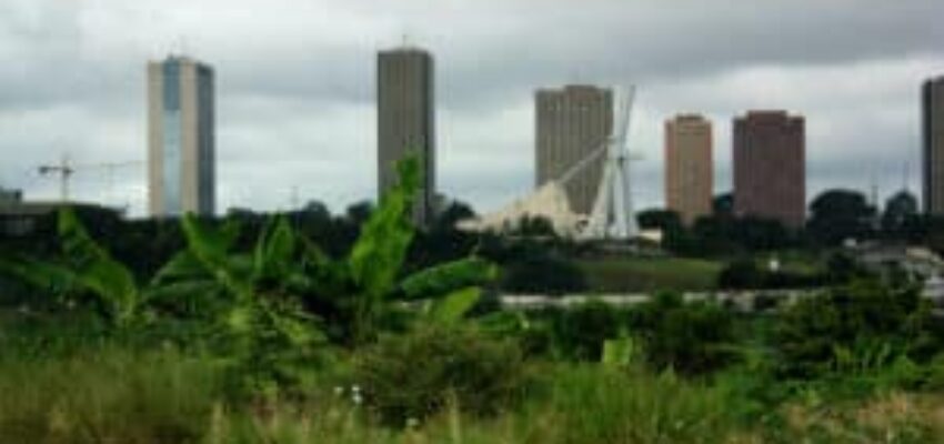 Location jet privé : Skyline unique, Abiyán.