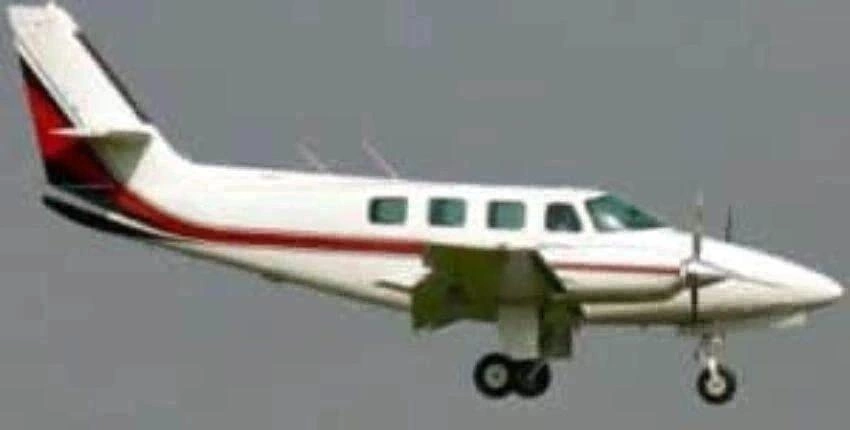 Location de jet privé : Cessna 303 en plein vol.