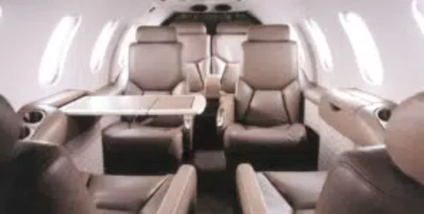 **emplacement jet privé** - Intérieur luxueux Learjet 35
