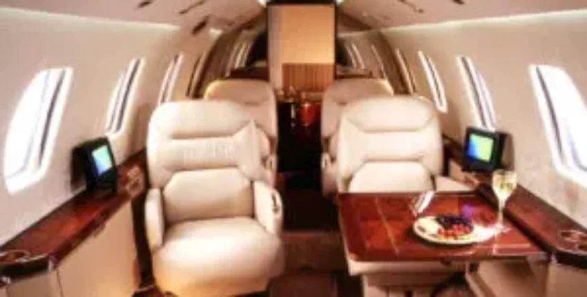 location jet privé Citation VII cabine luxueuse