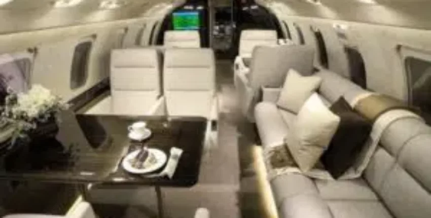 location de jet privé, intérieur luxueux Challenger 850