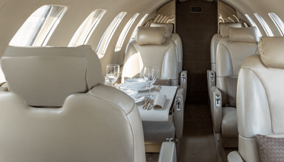 Aviación privada frente a aviación comercial: ¿cuáles son las diferencias?
