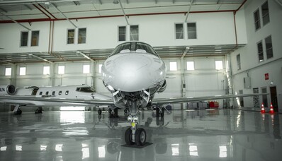 ¿Cómo se mantiene un jet privado?