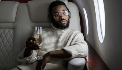 ¿Hay que ser multimillonario para disfrutar de un vuelo en jet privado?