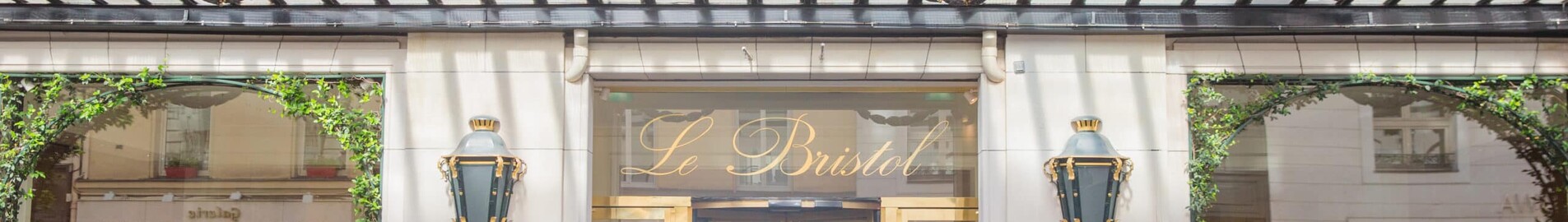 Hotel de lujo en París: la excelencia redefinida en Bristol Paris