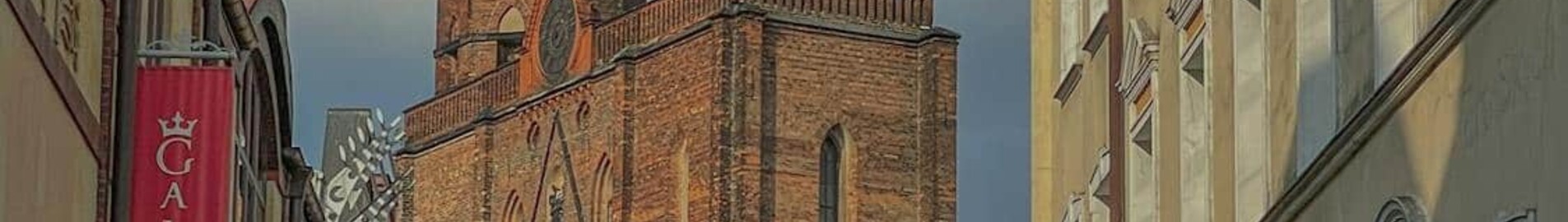 Legnica : Alquiler de aviones privados 