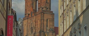 Legnica : Alquiler de aviones privados 