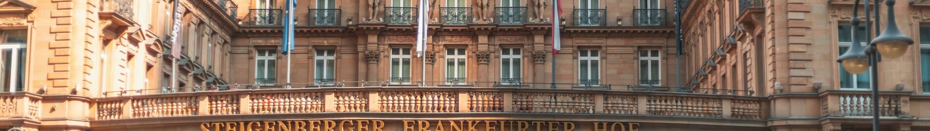 Fráncfort - París: alquiler de jet privado